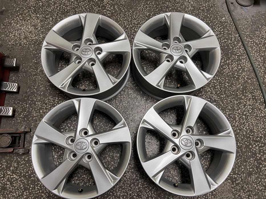 Оригинални Джанти за Toyota Тойота 16” 5x114,3 6.5j ET45