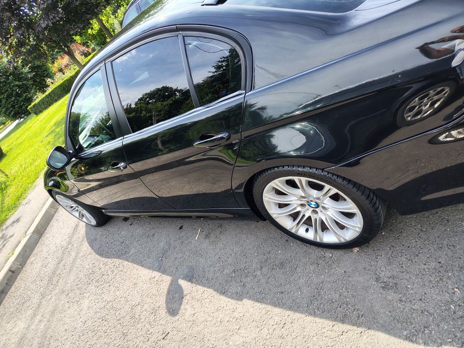 BMW 3 Series 2010 — imagine 2