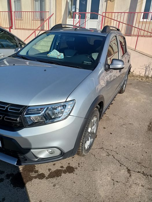 De vânzare Dacia Sandero Stepway2020 cu 100000km