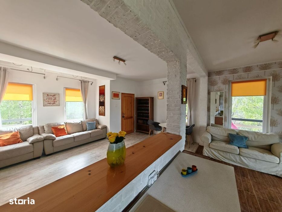 Super Oferta De Preț - Pestera Casa De Vanzare - Moeciu!