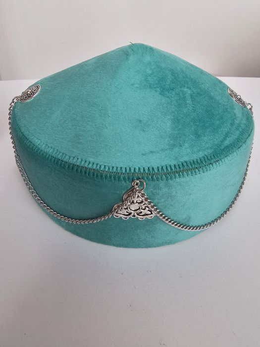 Продам национальные  новые тюбитейки