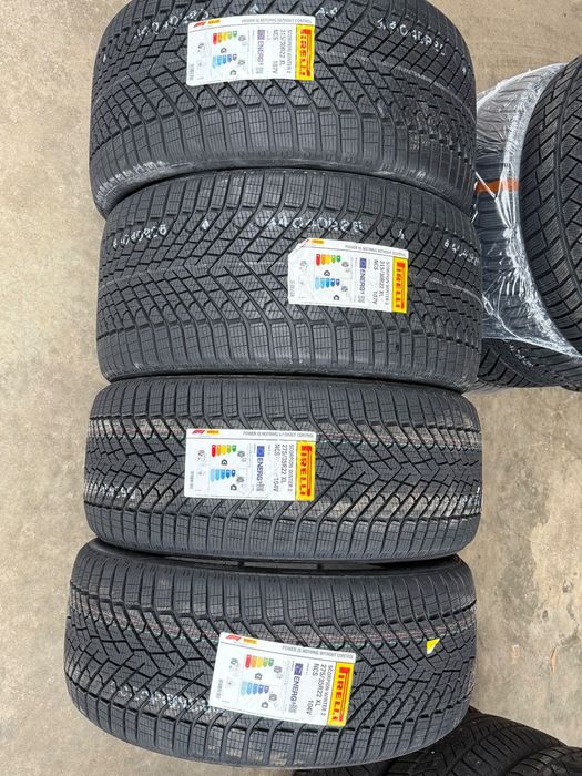 Vând set anvelope 275/35/22-315/30/22 pirelli de iarnă noi