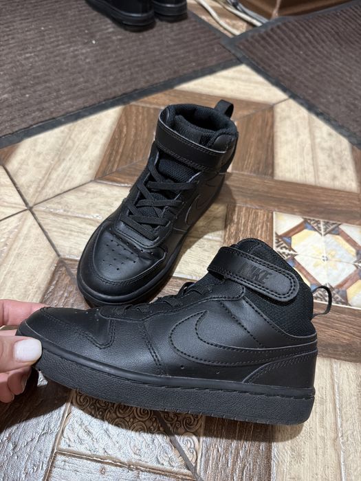 Продам детские ботинки найк nike