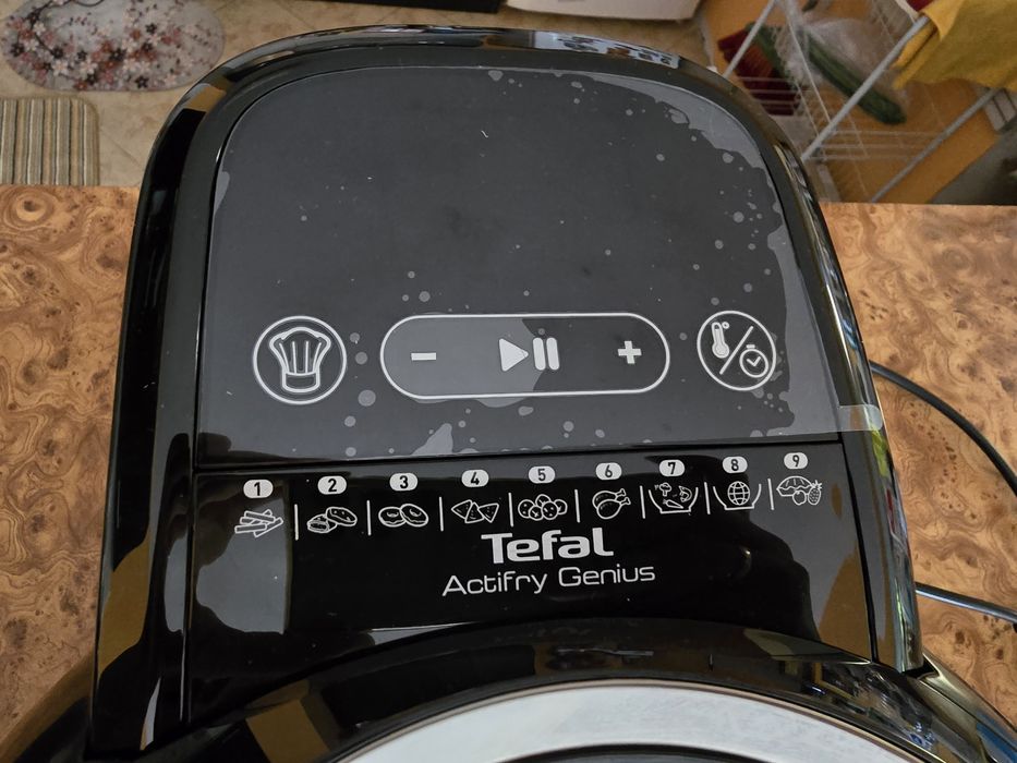 Фритюрник TEFAL ActiFry Genius FZ760830