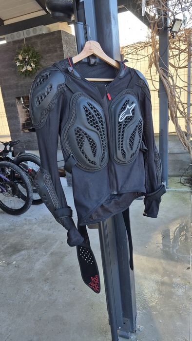 Accerbis Echipamente moto casti  armura genunchiere