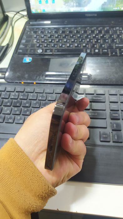 14 pro maks 93 yomks 1 qul ishlatilgan