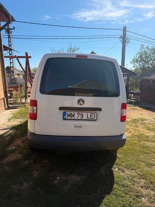 Vând  Caddy 1.9 TDI