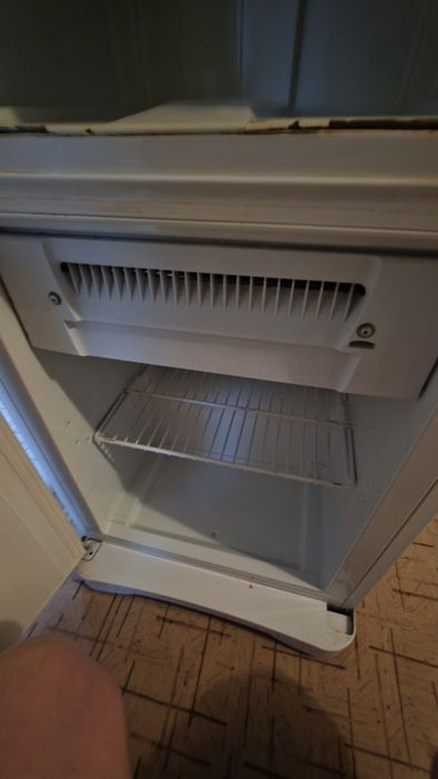 Продам холодильник.