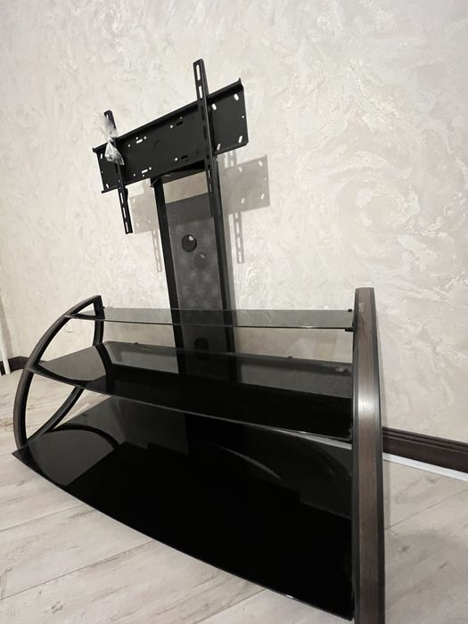 ТВ стойка под телевизор