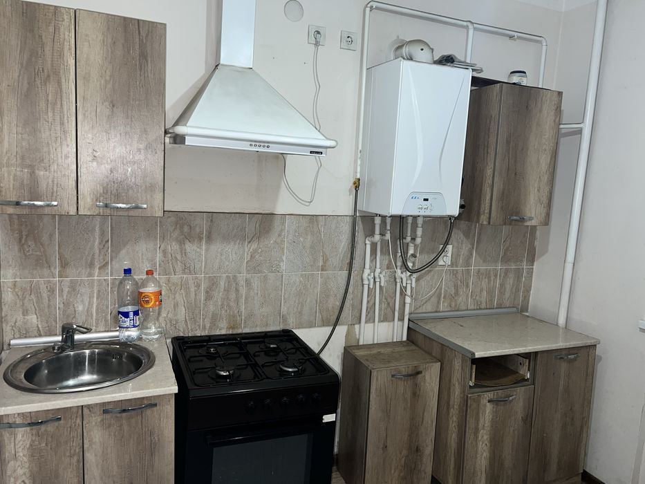Uy ijaraga beriladi Yangihayot tumani Oʻzgarish (2-bekat) oldida