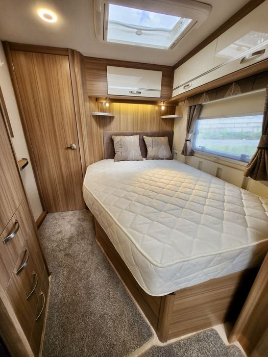 Inchiriez rulota camping deosebita