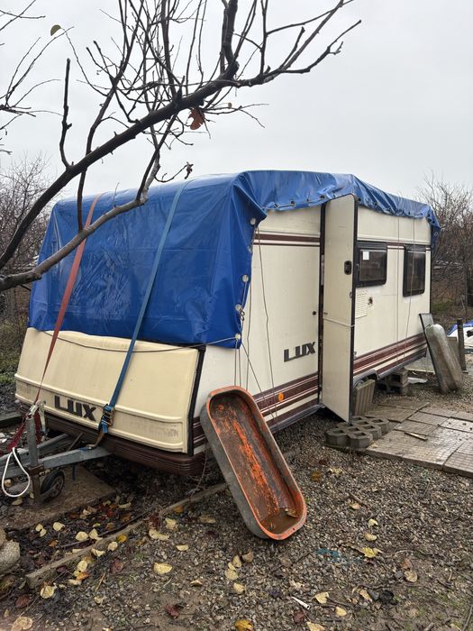 Каравана запазена