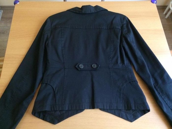 Дамско спортно сако MANGO