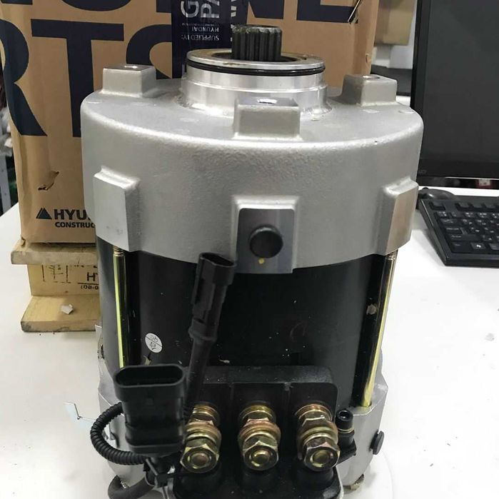 21FY-92011 Hyundai HCE Motor-Traction