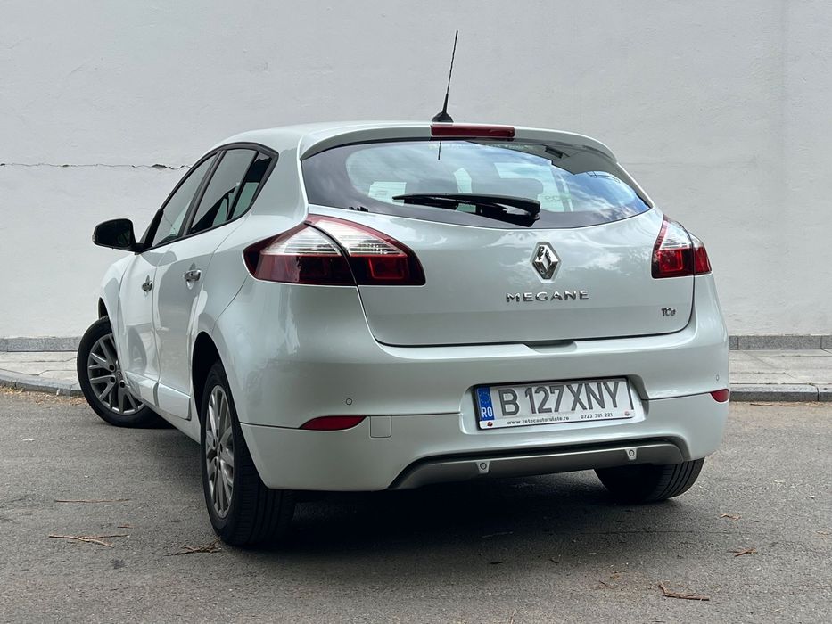 RENAULT Megane 2015 — imagine 2