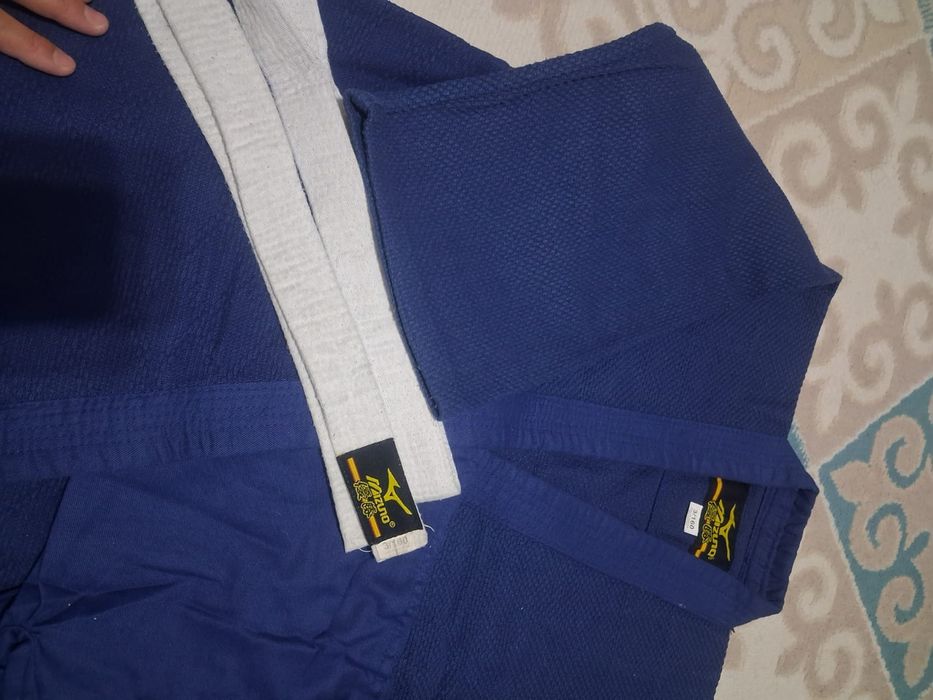 Кимоно сатылады. Новый.