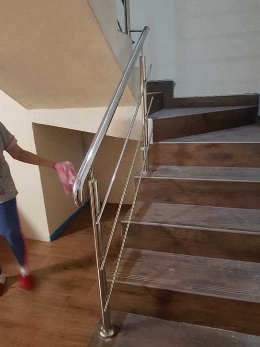 Porti din fier forjat,Balustrade inox sau inox cu sticla ,sau lemn