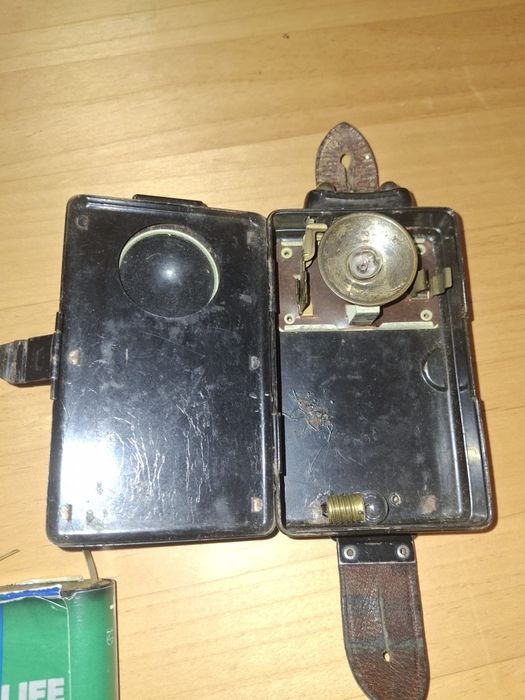 Lanternă militară de colecție DAIMON TELKO TRIO – Originală, perioda WWII