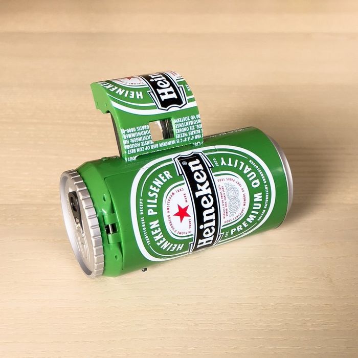 Фотоапарат кутия от бира Heineken НОВ