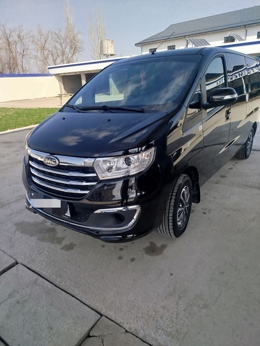 Mashena madel JAC M3 срочно сотилади