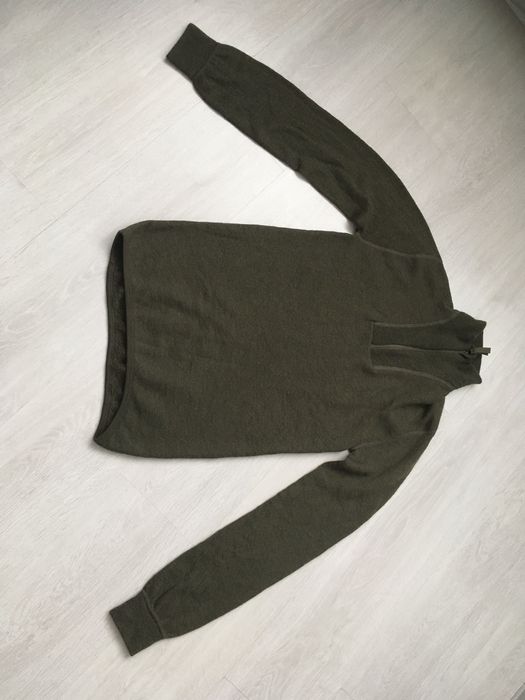 Vind bluza Woolpower mar. S. 200g/m. Culoare kaki.Ștare impecabila