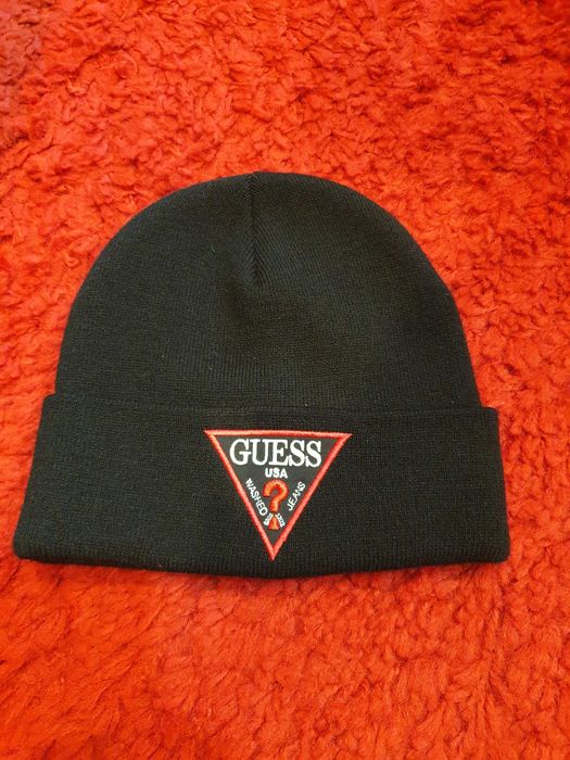 Caciula fes hip hop Hugo Boss Quess