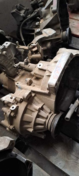 Cutie viteze manuala 6 trepte 2.0 FSI cod motor: BLR , cod Cutie GXV