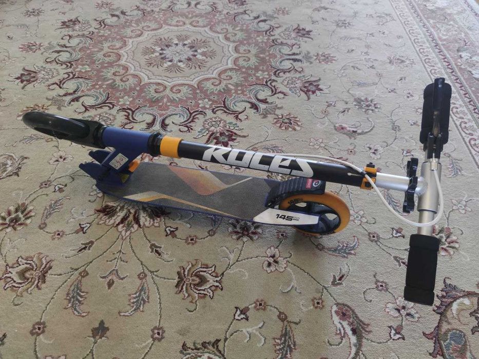 Самокат Roces до 80 кг