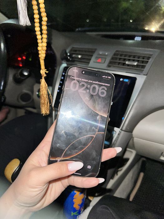 Продам Iphone 16 Pro