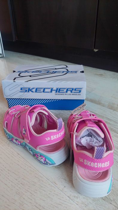 Чисто нови детски кецове Skechers. С етикет и кутия.