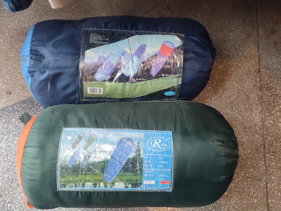 2 saci dormit 100 lei amândoi