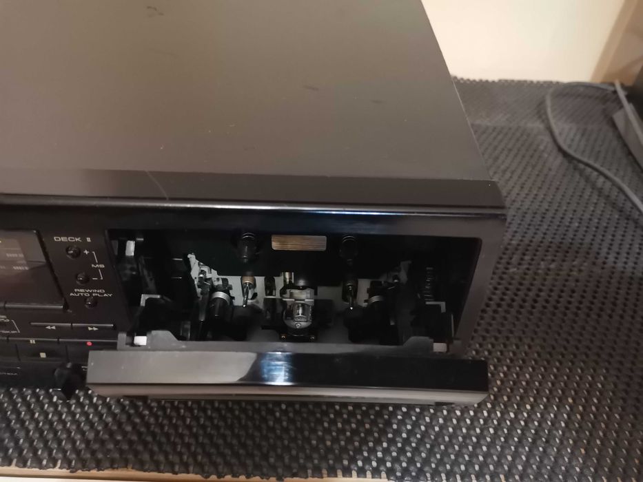 Касетен дек Pioneer ct w205r