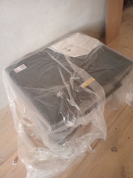 Vesta mini duxofka yangi