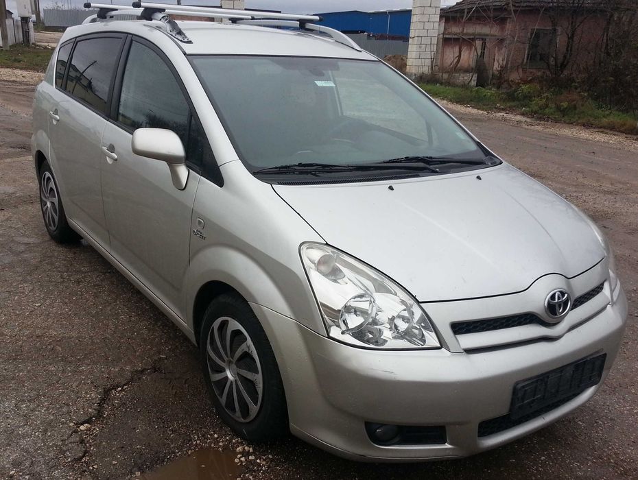 Toyota Corolla Verso 2.2 DCAT на части Тойота Корола Версо 2.2 на част