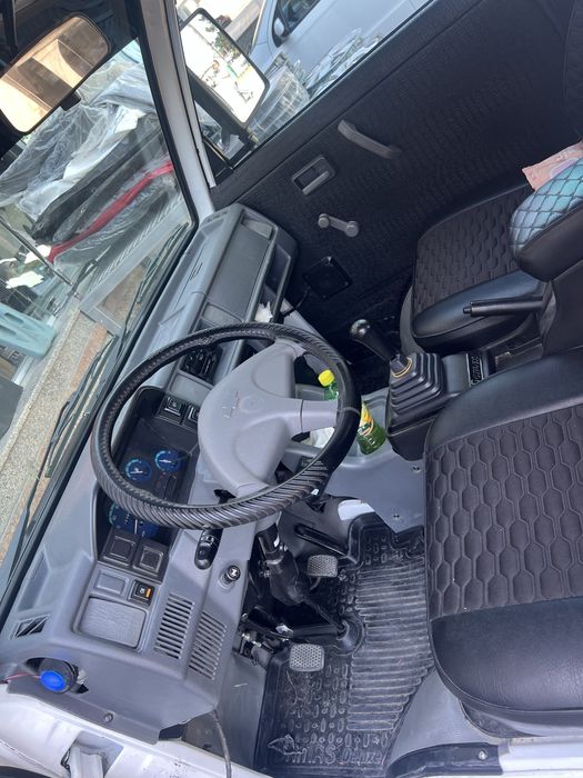 Xujjatlari joy joyida