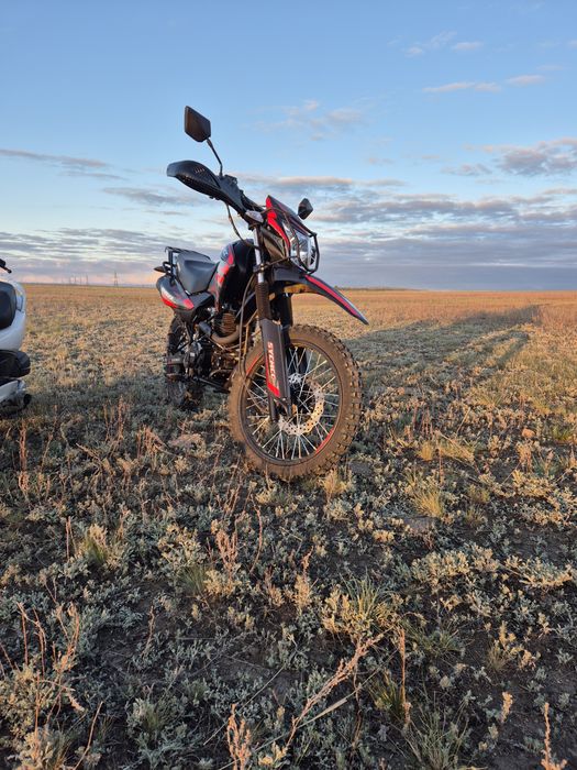 Эндуро 250сс 2025 года