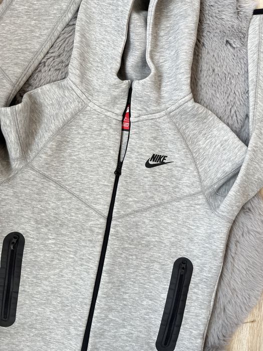 Nike tech два броя детско връхно номерация  137/147 размерМ