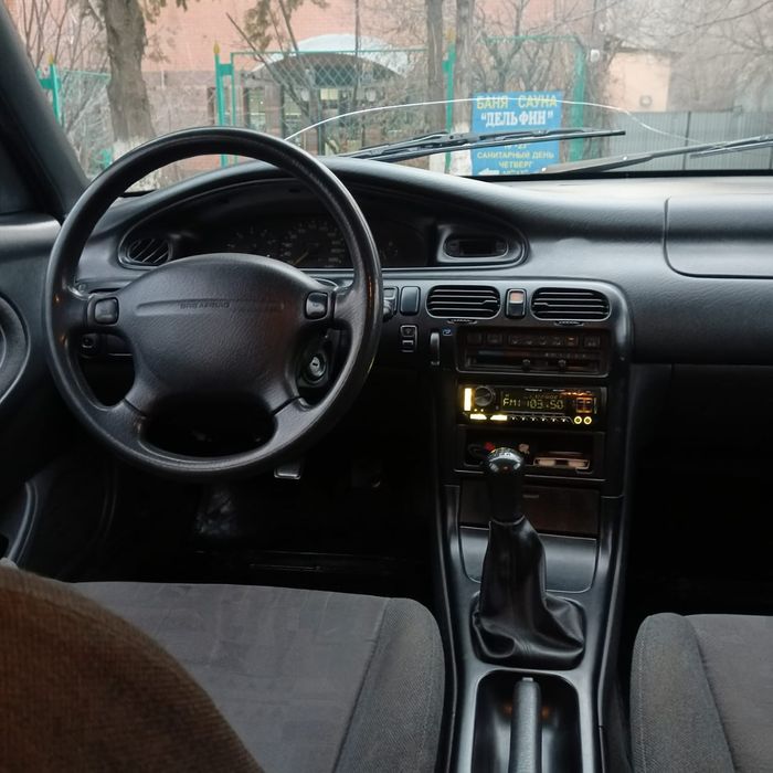 Мазда Кронос состояние хорошее