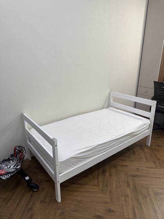 Продам кровати детские