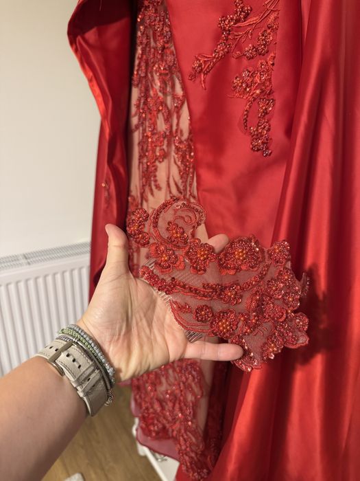 Rochie superba din dantela deosebita