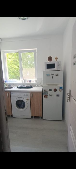 Vând garsoniera în Sinaia, calea Moroieni zona Izvor-Mal, Nr23 B