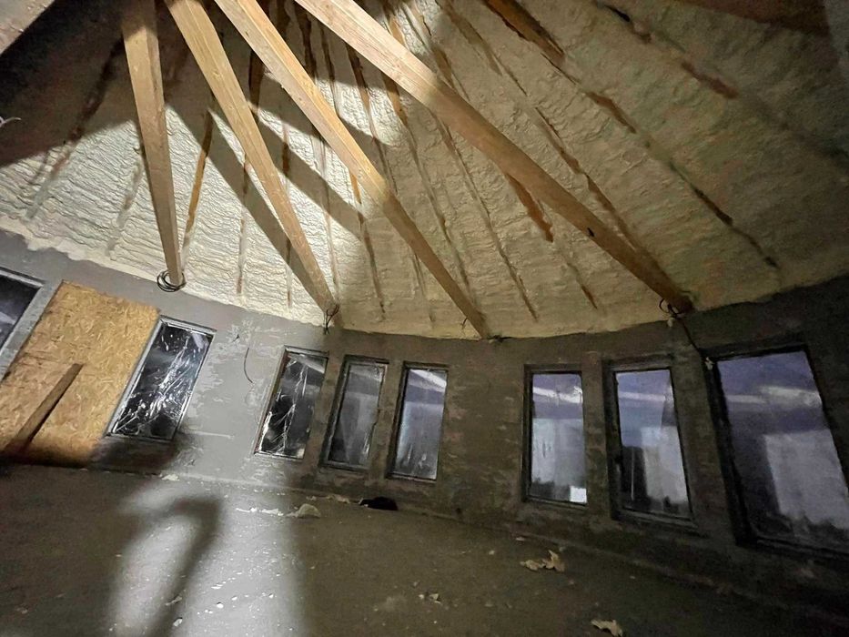 Izolatii cu spuma poliuretanica, hidroizolatii cu poliuree