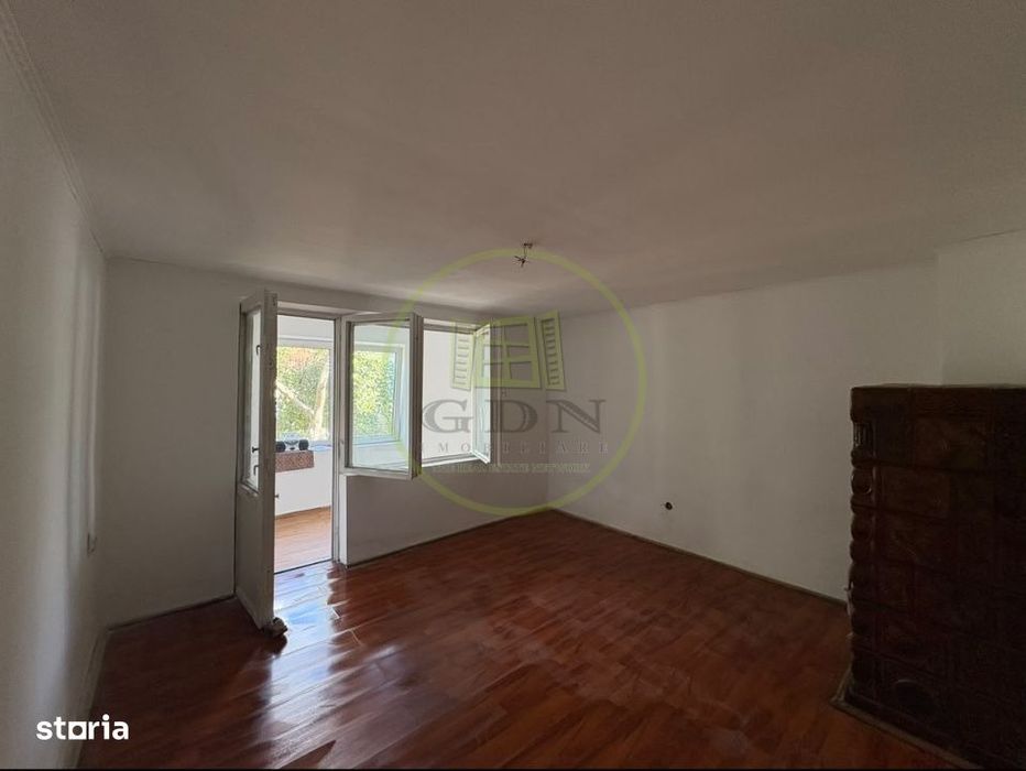 Casa cu teren de 1.651 mp si iesire directa la lac | Feldioara, Brasov