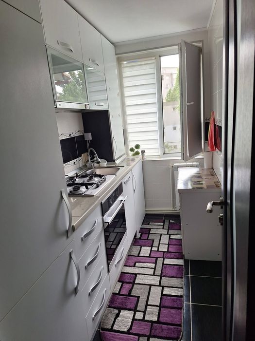 Vând apartament
