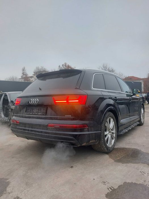 На Части:Audi Q7 4M 3.0TDI 272кс Quattro 2015 S-line Ляв волан, Matrix