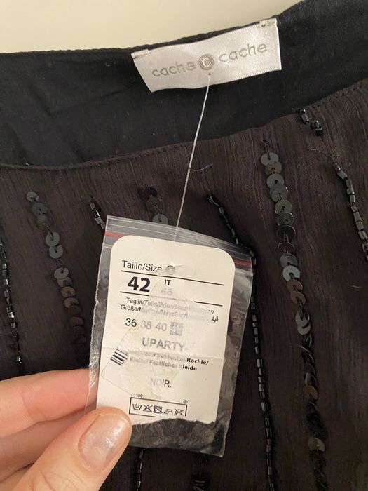 Rochie eleganta cu paiete discrete