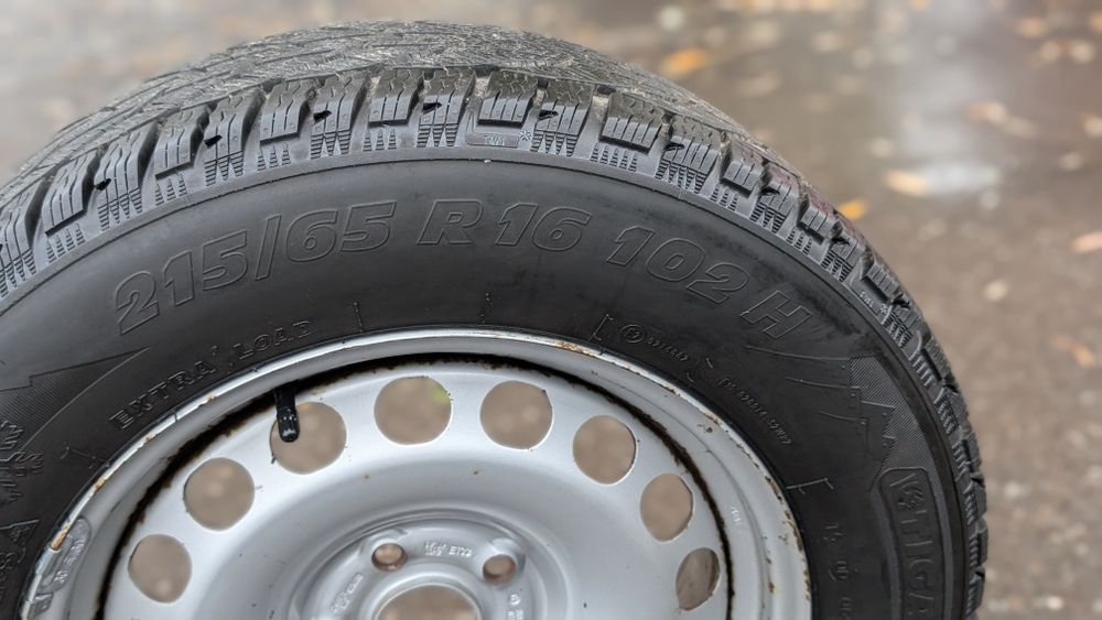 Roți de iarnă 215/65/16 VW Tiguan