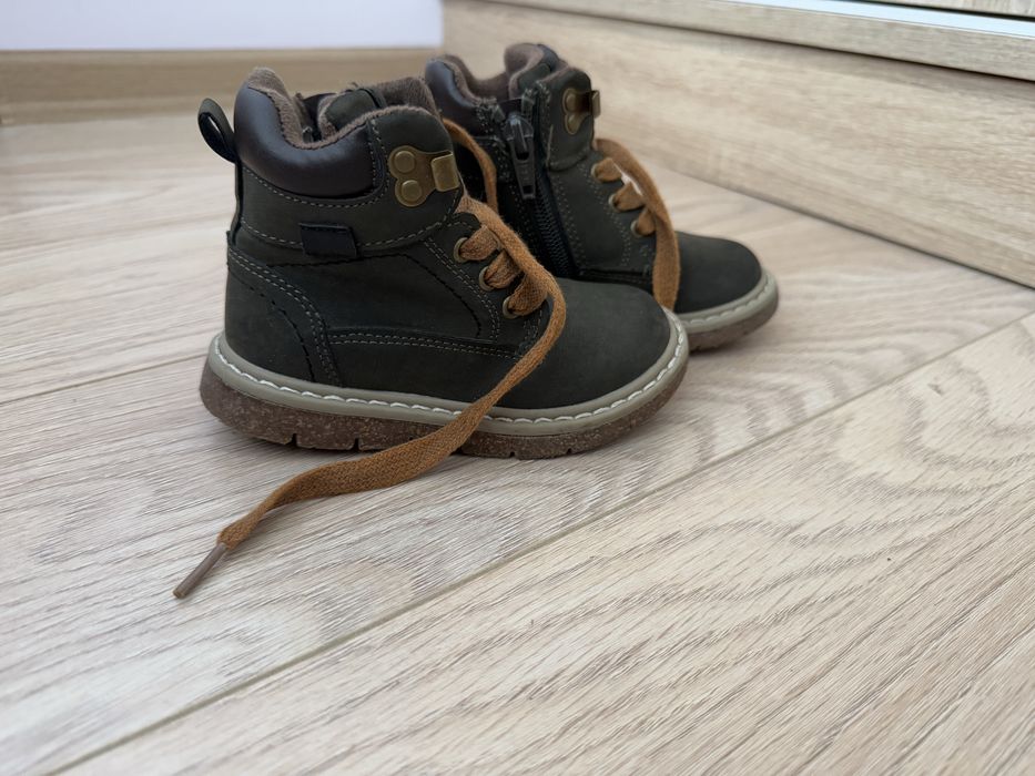 Зимни детски обувки, номер 24-26