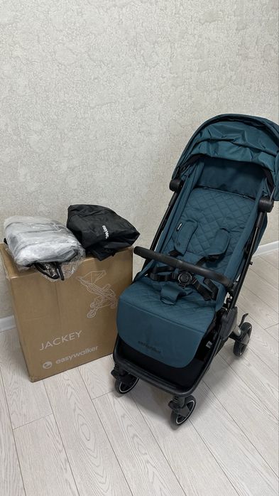 Прогулочная коляска Easywalker Jackey