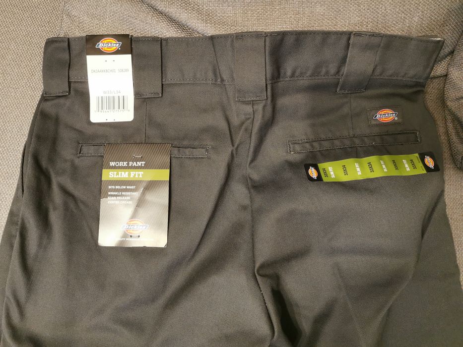 Pantaloni Chino. Dickies.